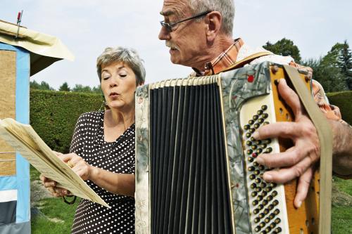 中老年人学唱歌声乐培训